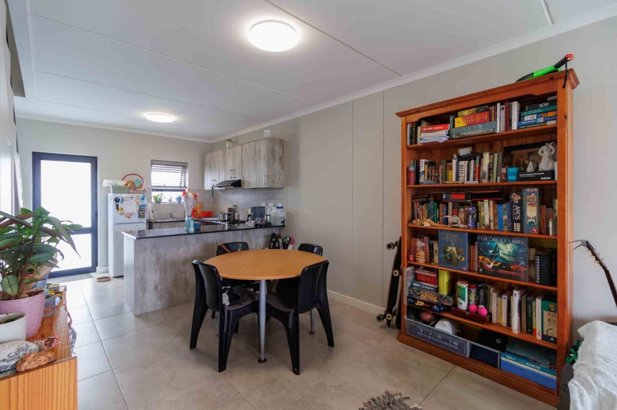 To Let 2 Bedroom Property for Rent in Zonnendal Western Cape